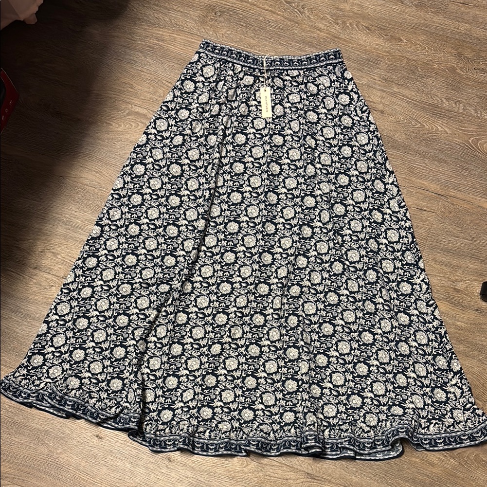 Brand Max Studio Maxi Skirt